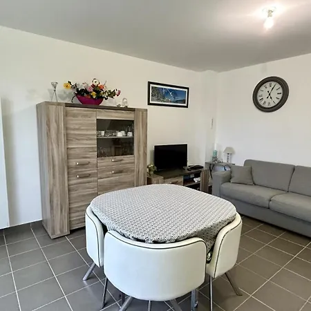Holiday home Les Courlis